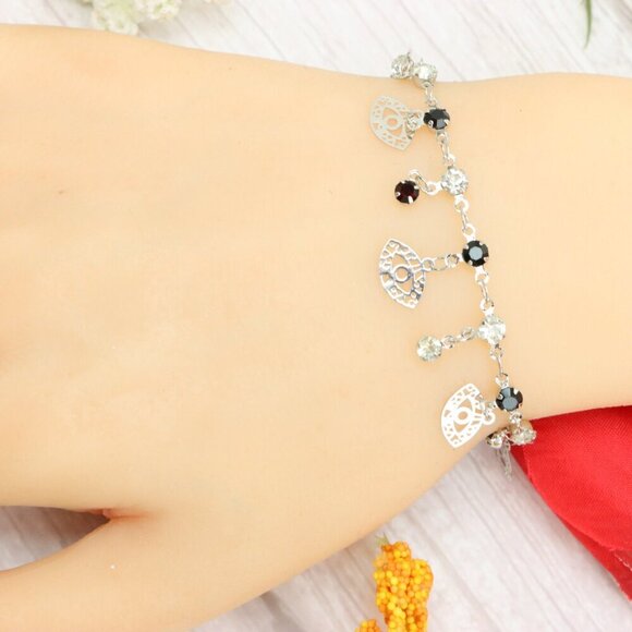 "Trendy Handmade Bracelet – A Thoughtful Gift for Girls & Women | UNVRC1218 - Picture 9 of 11